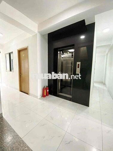 Phòng duplex Huỳnh Tấn Phát Q7, có thang máy