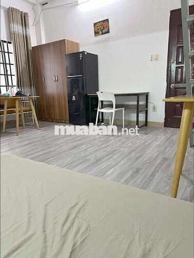 Chính chủ cho thuê căn hộ tiện nghi ngay Phan Xích Long ở ngay giá rẻ