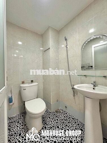 STUDIO BAN CÔNG FULL NỘI THẤT & THANG MÁY MÁY GIẶT RIÊNG GẦN AEON TPHU