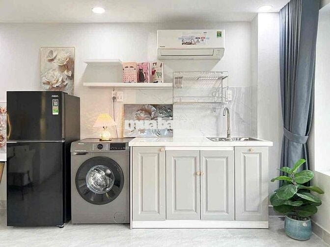 căn hộ ngay Ung Văn Khiêm, rộng 30m2 gần đại học Ngoại Thương, Hutech