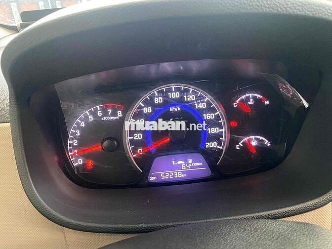 Hyundai i10 2015 Ấn Độ 52340 km Bạc