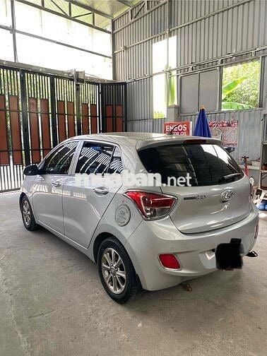 Hyundai i10 2015 Ấn Độ 52340 km Bạc