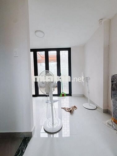 MẶT TIỀN TÂN VĨNH Q4- 4 TẦNG- 4x7m- KO LỘ GIỚi- CHỈ 8 TỶ nhỉnh