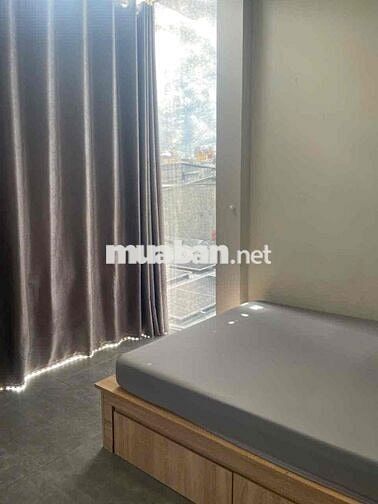 Cho Thuê Phòng Trọ Cửa Sổ Đón Sáng Thoáng Mát Ngay Sát Phố Bùi Viện