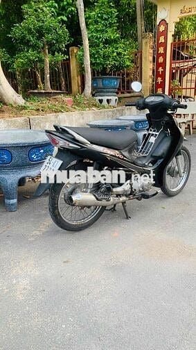 Suzuki Revo Đen