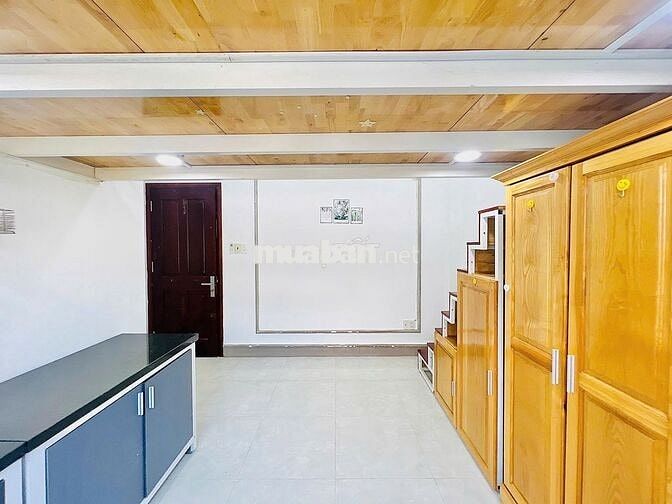 PHÒNG GÁC CAO FULL NỘI THẤT CỬA SỔ LỚN ĐÓN NẮNG PHẠM VĂN CHIÊU, GÒ VẤP