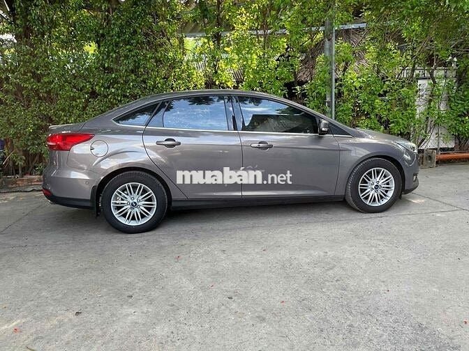 Ford Focus Titanium 2018 Nâu