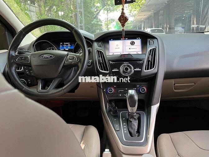 Ford Focus Titanium 2018 Nâu