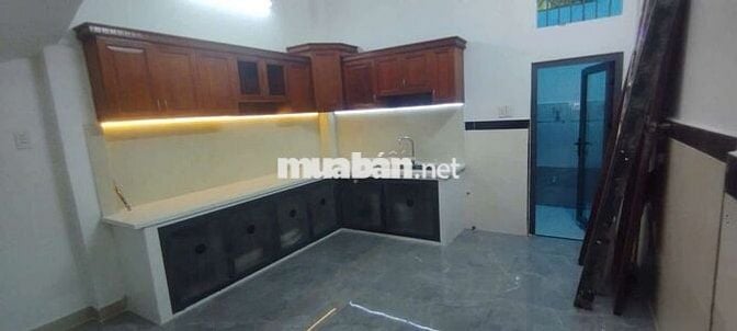 Cc bán nhà MẶT TIỀN 3L ở kdbb gần chợ ĐẠI HẢI, CÔNG VIÊN Phan Văn Hớn