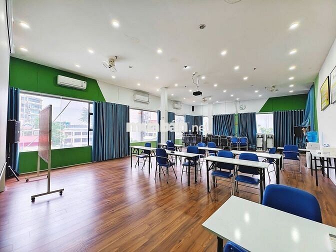 Cho thuê sàn văn phòng Nguyễn Trãi 120m2 16tr FREE gửi xe,trần cao 3m7