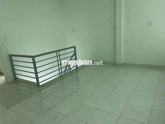 nhà 5×14 trống suốt.điện 3 pha.thích hợp mọi ngành nghề 