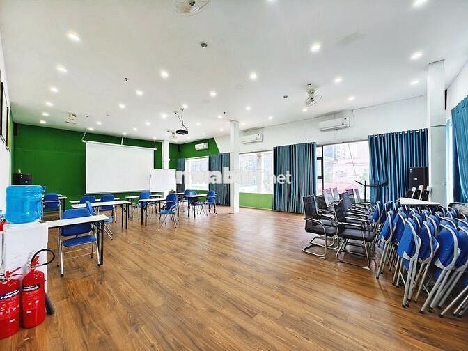 Cho thuê sàn văn phòng Nguyễn Trãi 120m2 16tr FREE gửi xe,trần cao 3m7