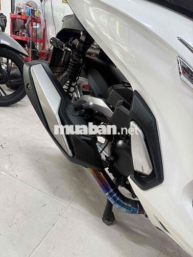 Honda SH 350i Trắng 8675 km