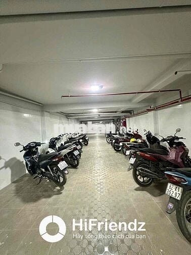 Tặng voucher 500k cho khách hàng lock trong tháng 7 ạ