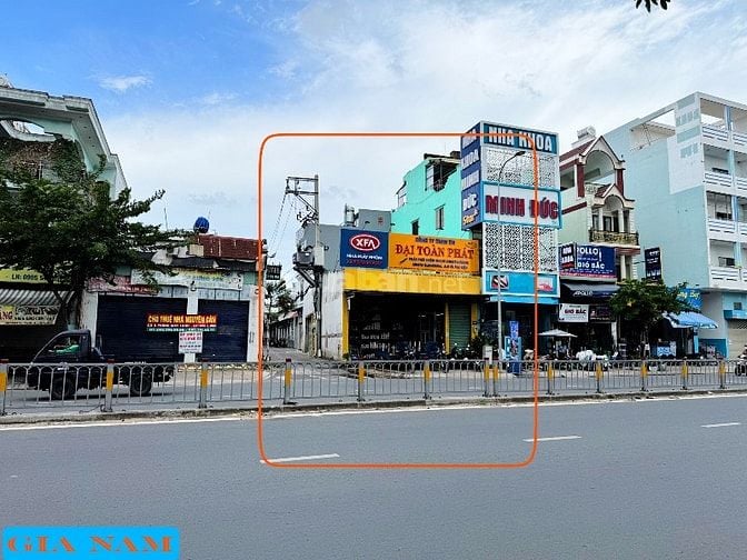 BÁN NHÀ GÓC 2 MẶT TIỀN KINH DOANH : 979 TÂN KỲ TÂN QUÝ - P. BHHA