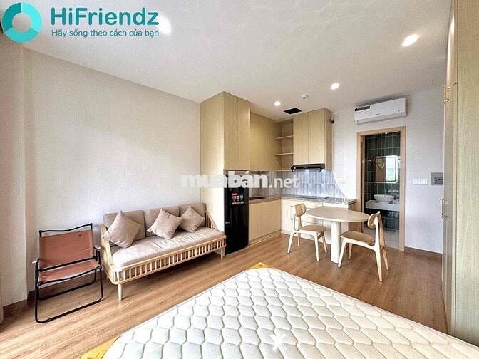 CHO THUÊ CĂN STUDIO BAN CÔNG MỚI XÂY THOÁNG TIỆN QUA CÁC QUẬN