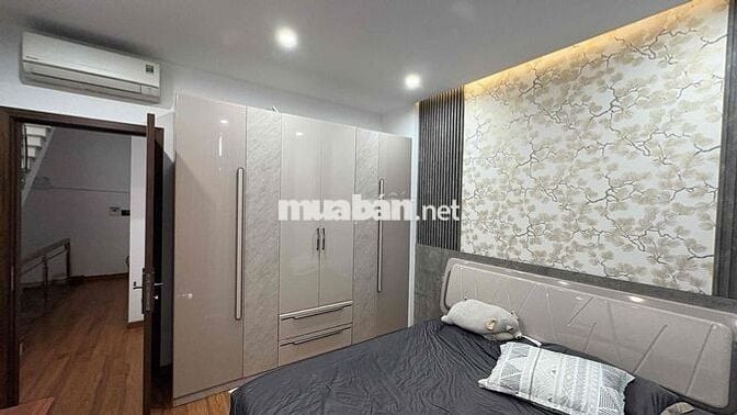 House for Rent - Frontage on Thi Sach