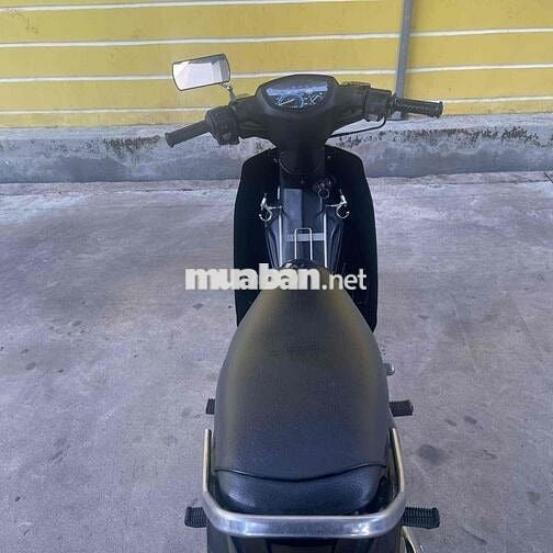 Yamaha Sirius Đen