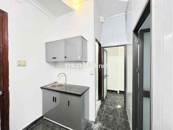 🏡 CĂN HỘ 2PN FULL NỘI THẤT BANCOL MÁY GIẶC RIÊNG NGAY UEH Q10