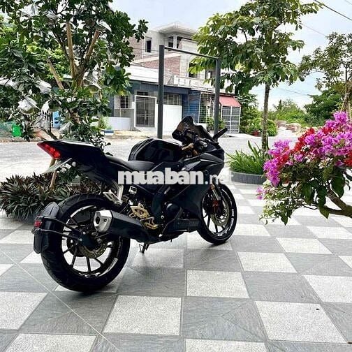 Yamaha R15v3 2021 Đen