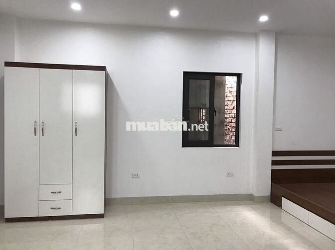 Giao thông thuận tiện, 30 m ra đường 2.5