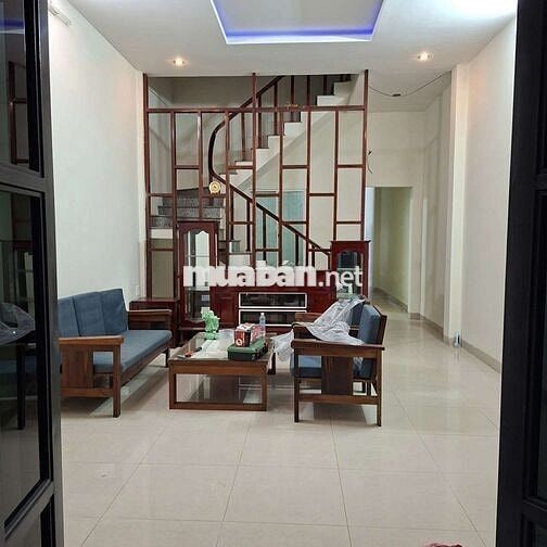 🇻🇳 CHO THUÊ NHÀ ĐƯỜNG: TRƯNG NỮ VƯƠNG - 11tr