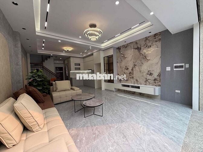 Bán Nhà phố Ngọc Thuỵ Bồ Đề HN