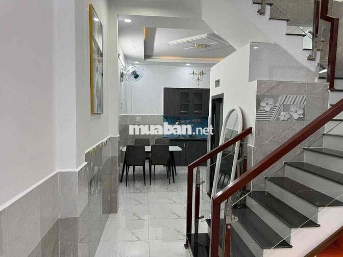Cho thuê nhà hẻm xe hơi Phan Huy ích phường 12 Q. Gò Vấp