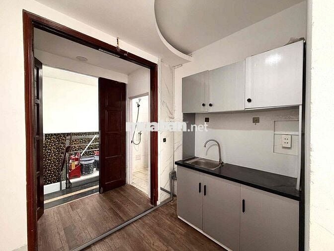 Giá Siêu Rẻ!! Cho Thuê 2PN 2WC 40m2 Full NT Thoáng Ngay THT Quận 10
