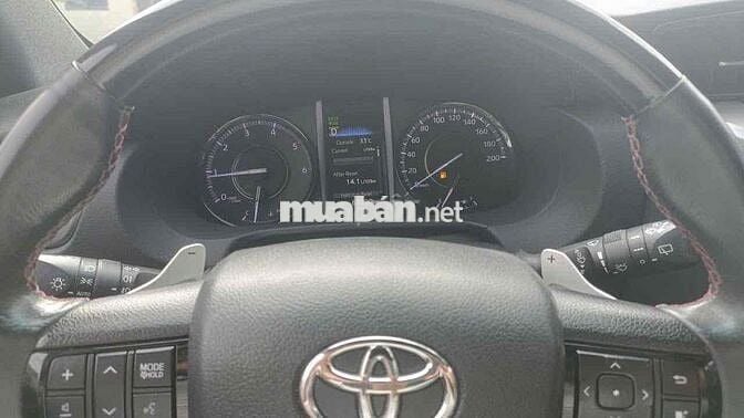 Toyota Fortuner Legender 2021 Trắng 68.000 km