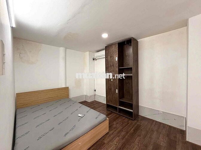 Giá Siêu Rẻ!! Cho Thuê 2PN 2WC 40m2 Full NT Thoáng Ngay THT Quận 10