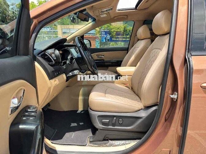 Kia Sedona 2019 2.2 DAT Luxury Nâu