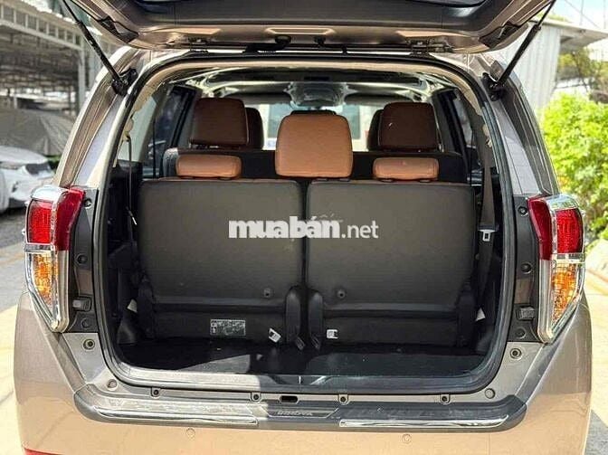 Toyota Innova 2.0G Tự động lướt nhẹ 60000km 2019