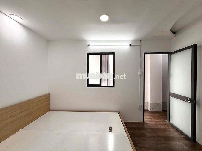 Giá Siêu Rẻ!! Cho Thuê 2PN 2WC 40m2 Full NT Thoáng Ngay THT Quận 10