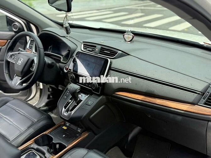 Honda CRV L 1.5 Turbo 2020 Trắng 7 chỗ