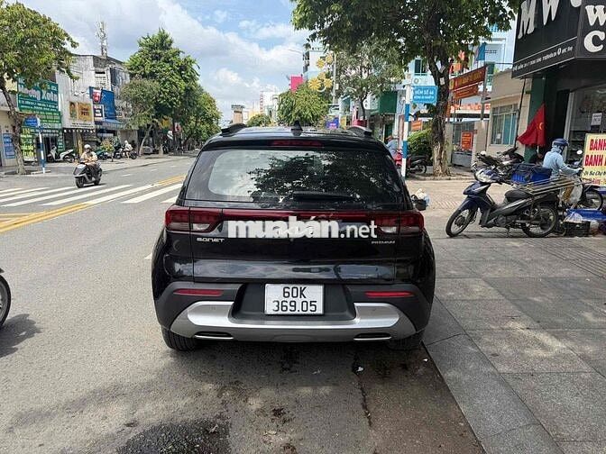KIA SONET PREMIUM 2023 CVT Đen 19.000 KM
