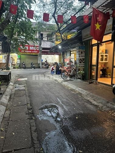 Chính chủ bán nhà tầng 1 Nghĩa tân lô góc 100 m2 MT 20 m KD tốt 11 tỷ
