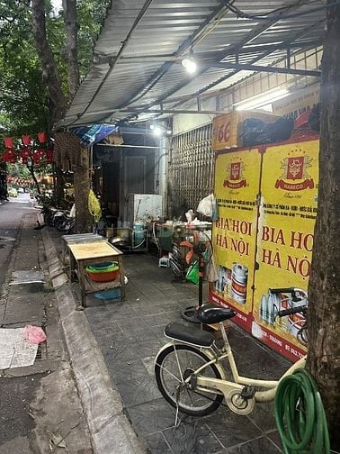 Chính chủ bán nhà tầng 1 Nghĩa tân lô góc 100 m2 MT 20 m KD tốt 11 tỷ