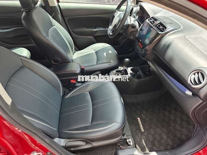 Mitsubishi Attrage 2020 Premium 1.2CVT,màu đỏ,3v2