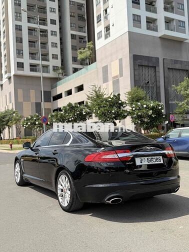 Jaguar XF 2.0 2014 Tự động 8 cấp Đen