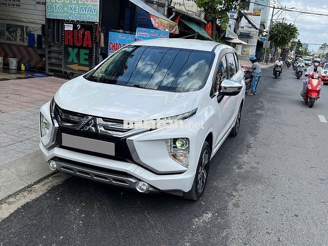 Mitsubishi Xpander 2022 số tự động màu trắng