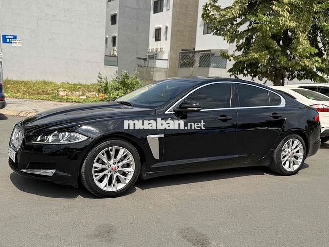 Jaguar XF 2.0 2014 Tự động 8 cấp Đen