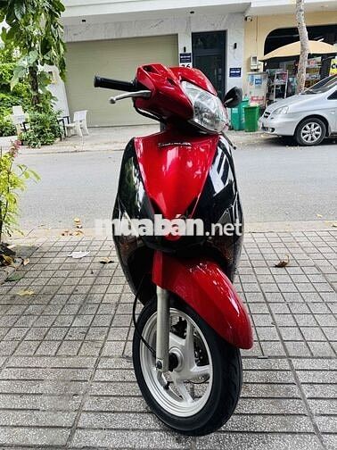 Honda Lead Đỏ đen