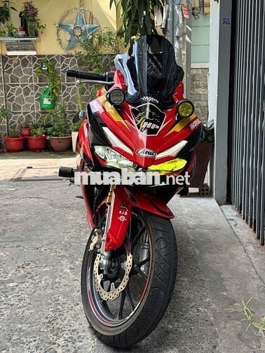 Honda CBR150R 150cc Đỏ HRC 9200km Bs Sài Gòn