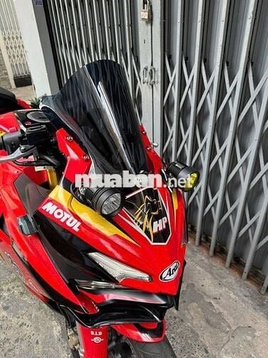 Honda CBR150R 150cc Đỏ HRC 9200km Bs Sài Gòn