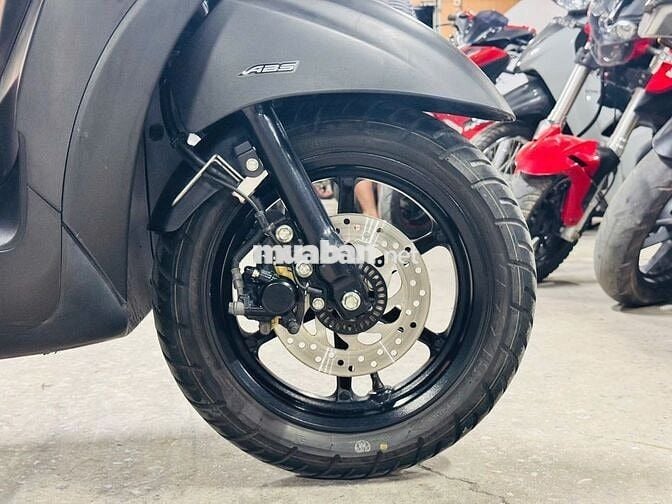 XE MÁYTHANH TÙNG_GRANDE 125 ABS XÁM LƯỚT MÁY ZIIN