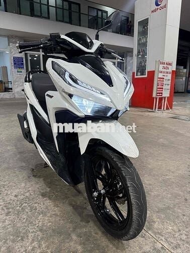 Honda Vario 150 Trắng