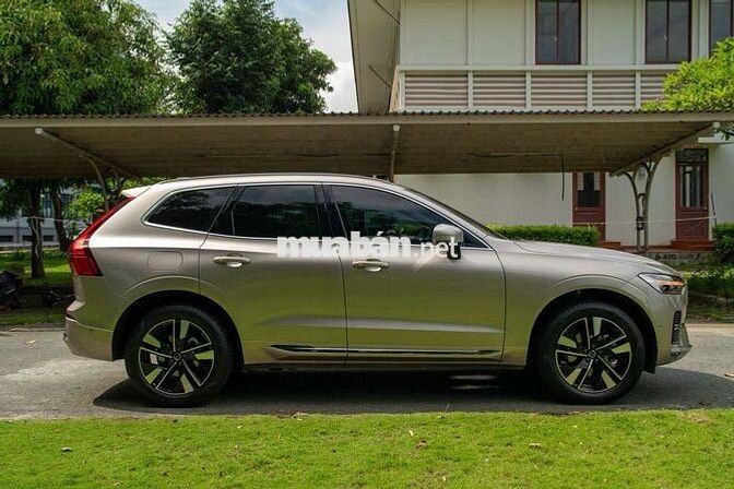 Volvo XC60 Ultra model 2026 siêu lướt 8.800km