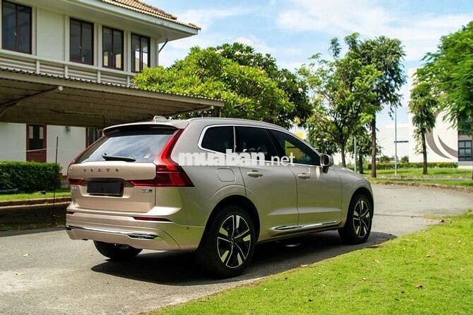 Volvo XC60 Ultra model 2026 siêu lướt 8.800km