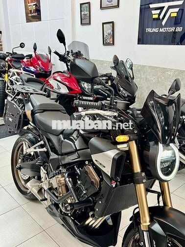 CB650R E-CLUTCH MODEL 2025 LIKE NEW BẢO HÀNH HÃNG